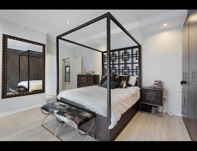3 BEDROOM TOWNHOUSE FOR SALE IN BRYANSTON